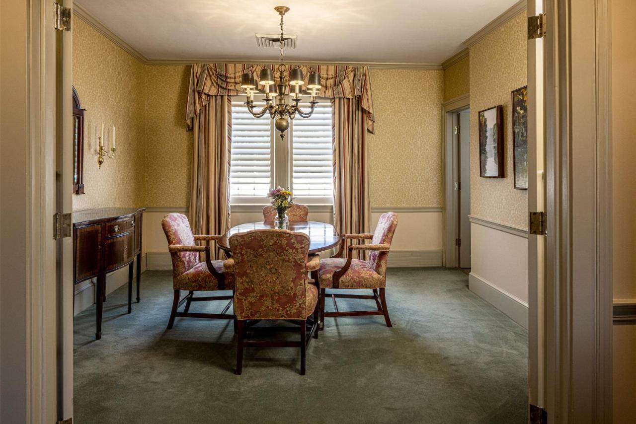 Baywood Conference And Lodging Center Coraopolis Εξωτερικό φωτογραφία